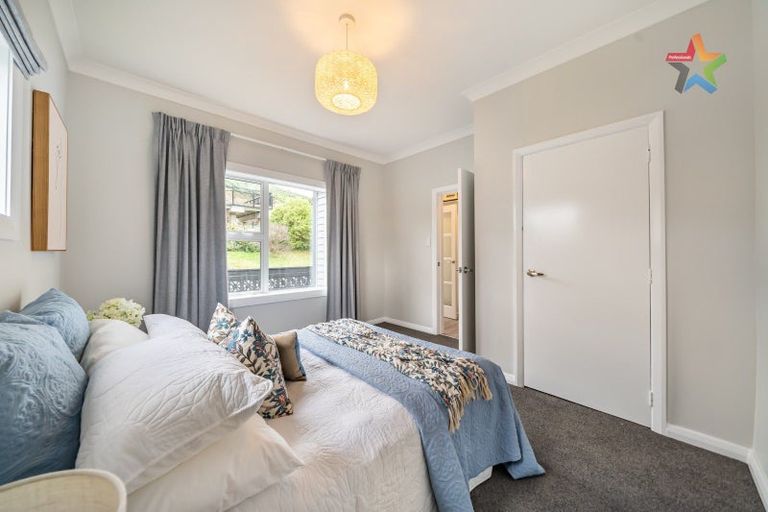 Photo of property in 8 Golf Road, Manor Park, Lower Hutt, 5019