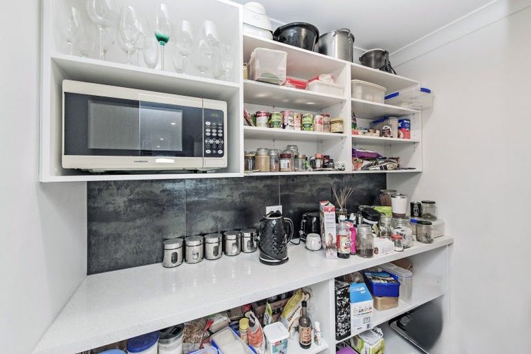 Photo of property in 10 Sandhurst Drive, Rolleston, 7615