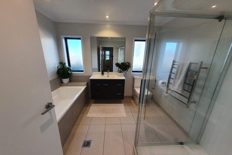 Photo of property in 38 Tuatua Road, Hobsonville, Auckland, 0616