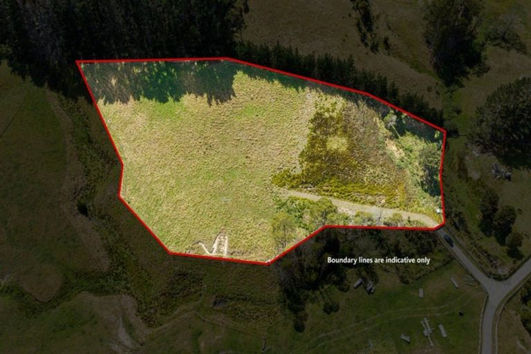 Photo of property in 53a Russell Road, Wainui, 0992