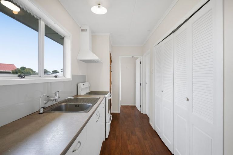 Photo of property in 5a Oleander Place, Bell Block, New Plymouth, 4312