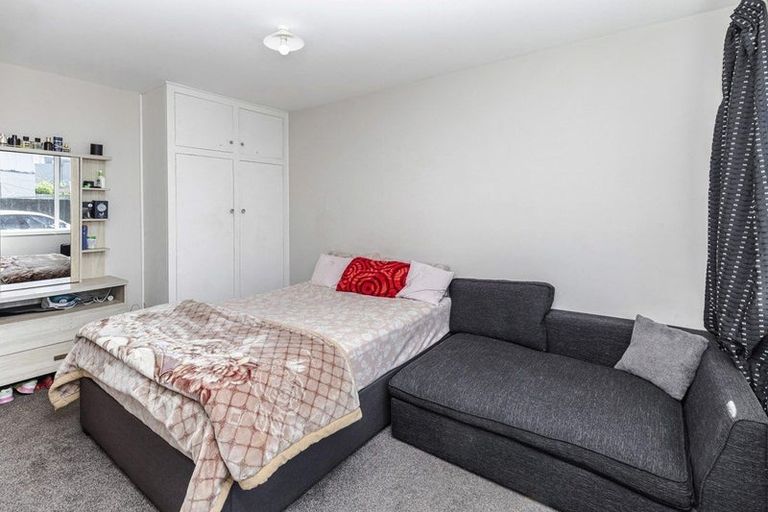 Photo of property in 3/25 Whitmore Street, Edgeware, Christchurch, 8013