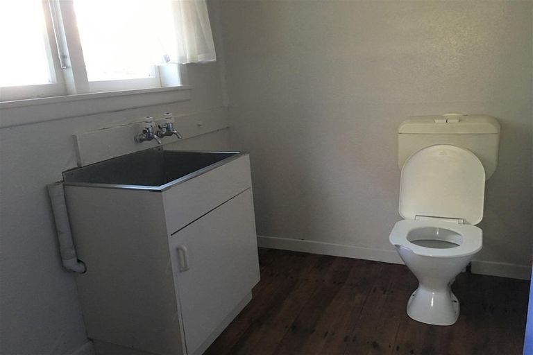 Photo of property in 8 Tui Crescent, Maunu, Whangarei, 0110