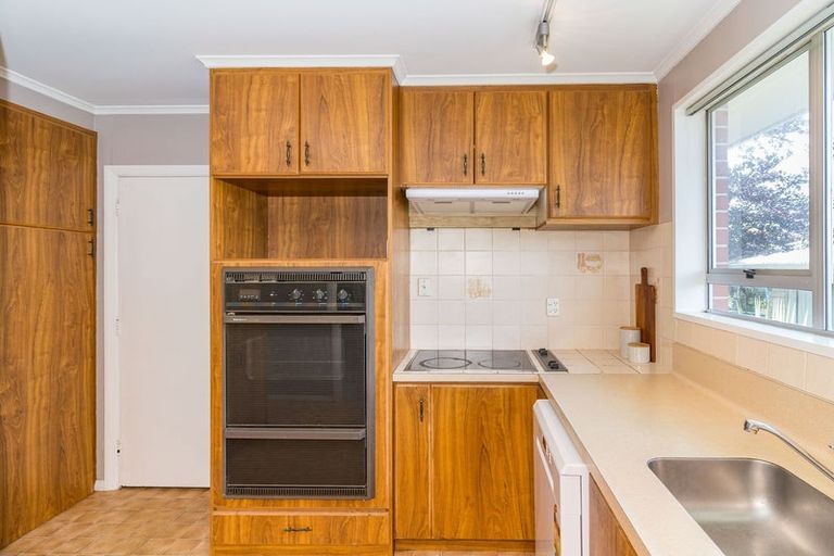 Photo of property in 10 Kinmont Crescent, Kinmont Park, Mosgiel, 9024