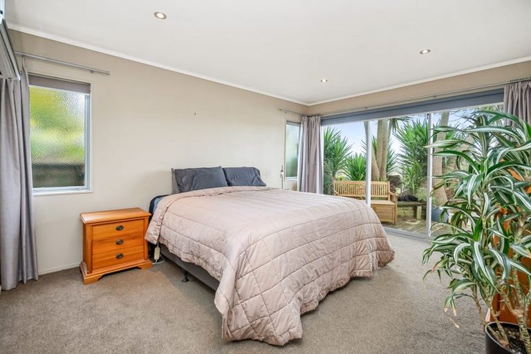 Photo of property in 48 Raumati Crescent, Onerahi, Whangarei, 0110