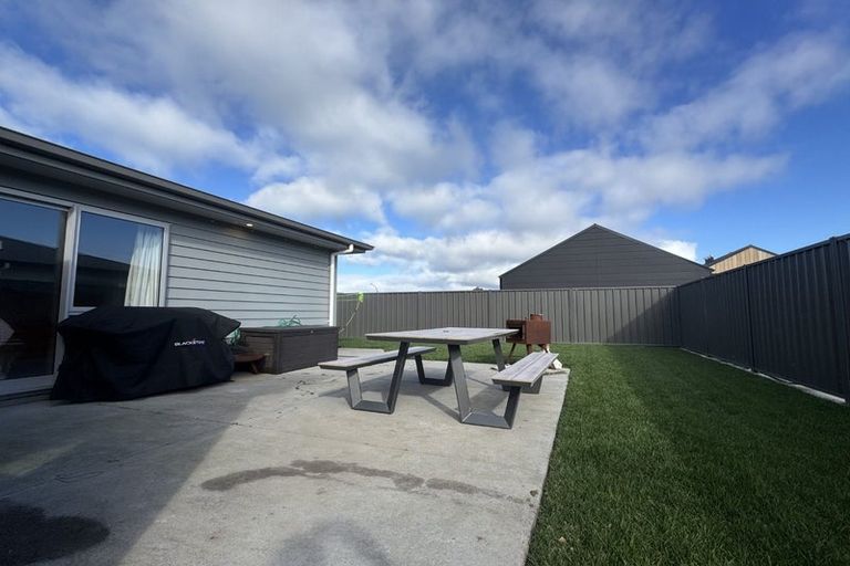 Photo of property in 5 Whangaehu Place, Te Awa, Napier, 4110