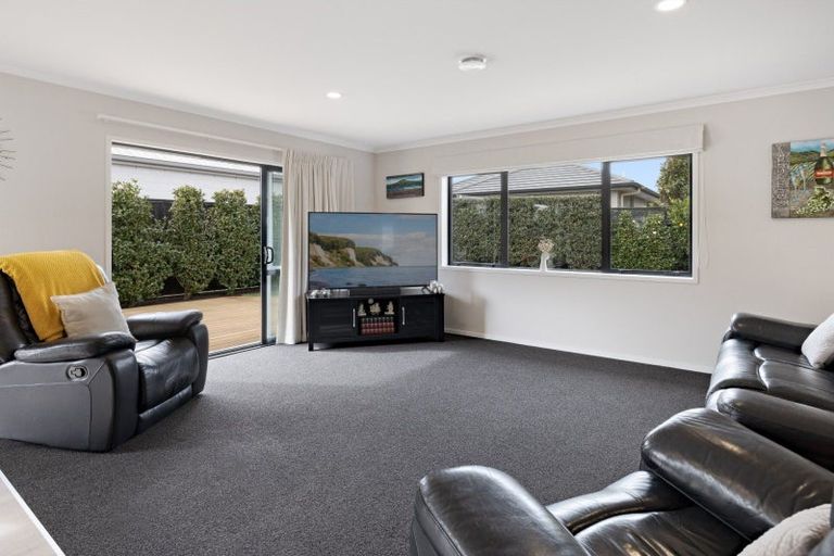 Photo of property in 20 Montia Close, Papamoa Beach, Papamoa, 3118