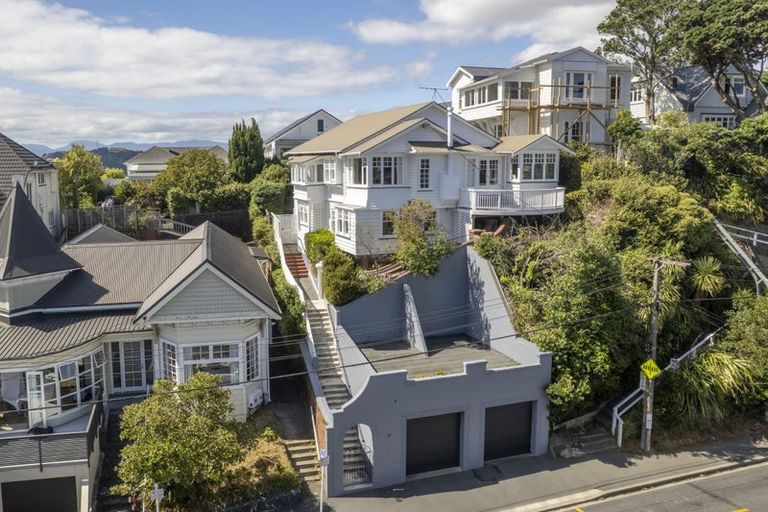 Photo of property in 37 Upland Road, Kelburn, Wellington, 6012