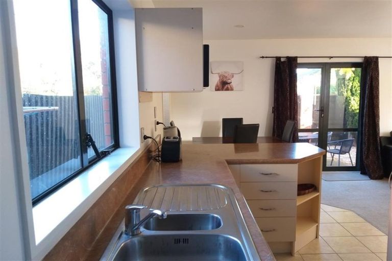 Photo of property in 17a Burke Street, Addington, Christchurch, 8024