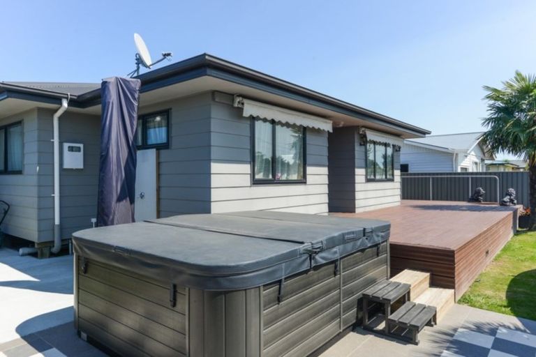 Photo of property in 107 Coverdale Street, Onekawa, Napier, 4110