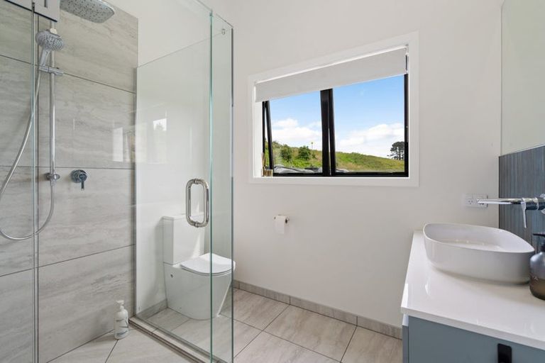 Photo of property in 49 Honey Road, Otaua, 2683