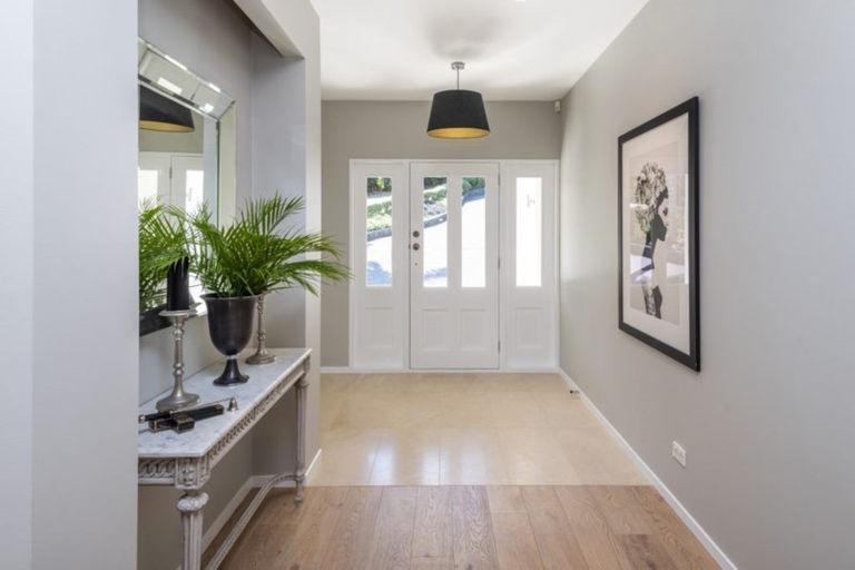 Photo of property in 270 Point View Drive, Dannemora, Auckland, 2016