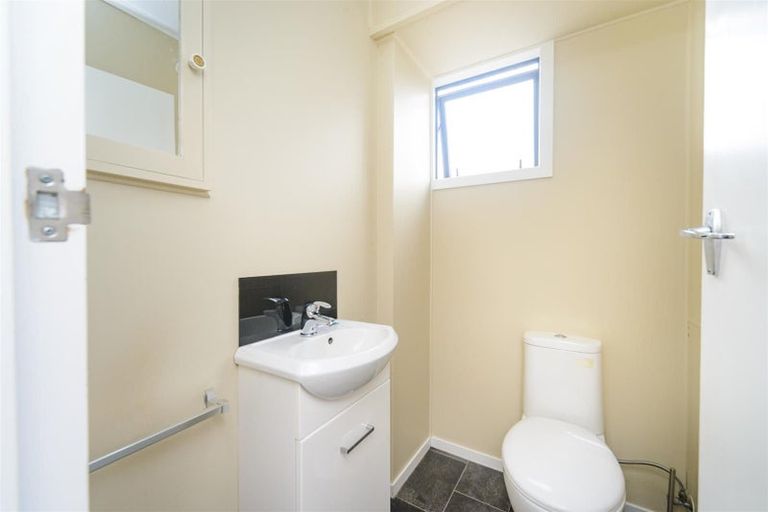 Photo of property in 36 Wanganui Road, Marton, 4710