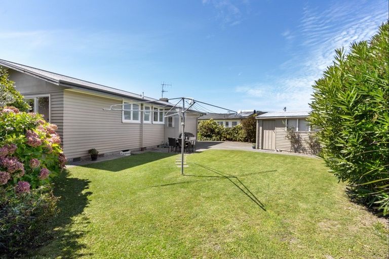 Photo of property in 7 Skerrett Crescent, Tamatea, Napier, 4112