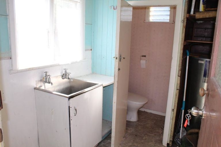 Photo of property in 23 Ranfurly Street, Hokowhitu, Palmerston North, 4410