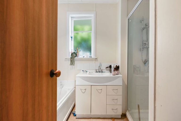 Photo of property in 14 Greta Street, Glenview, Hamilton, 3206