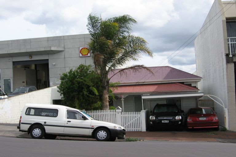 Photo of property in 4 Maidstone Street, Grey Lynn, Auckland, 1021