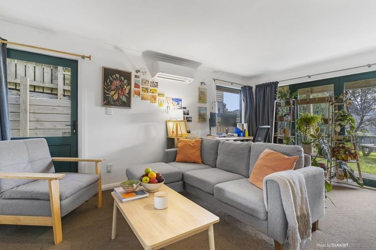 Photo of property in 24 Volga Street, Island Bay, Wellington, 6023