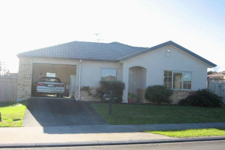 Photo of property in 7 Ashmere Lane, Weymouth, Auckland, 2103