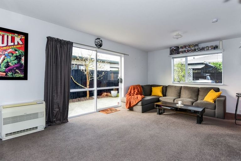 Photo of property in 39c Bassett Street, Burwood, Christchurch, 8083