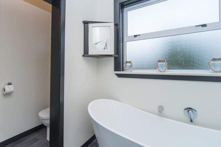 Photo of property in 76 Wai-iti Road, Highfield, Timaru, 7910