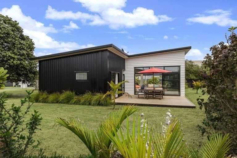 Photo of property in 3 Rita Way, Omaha, Warkworth, 0986