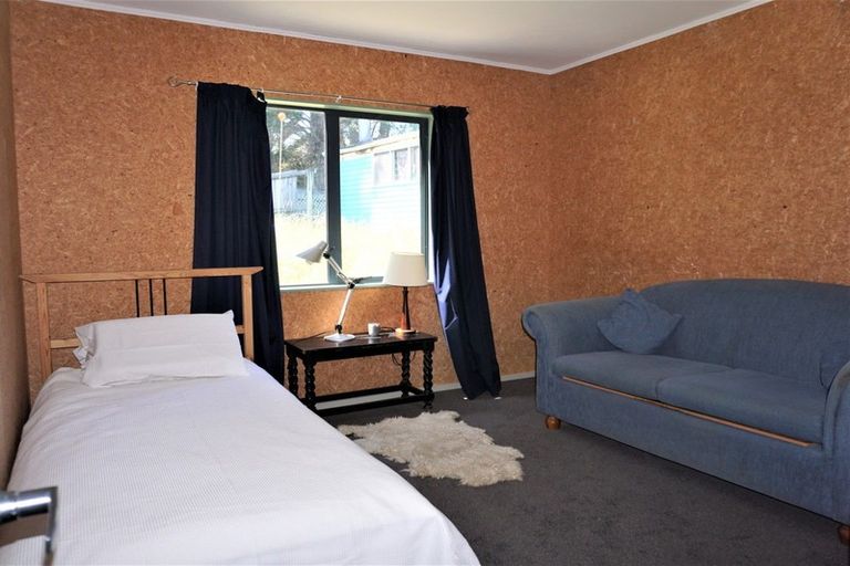 Photo of property in 1 Barclay Grove, Hokio Beach, Levin, 5571