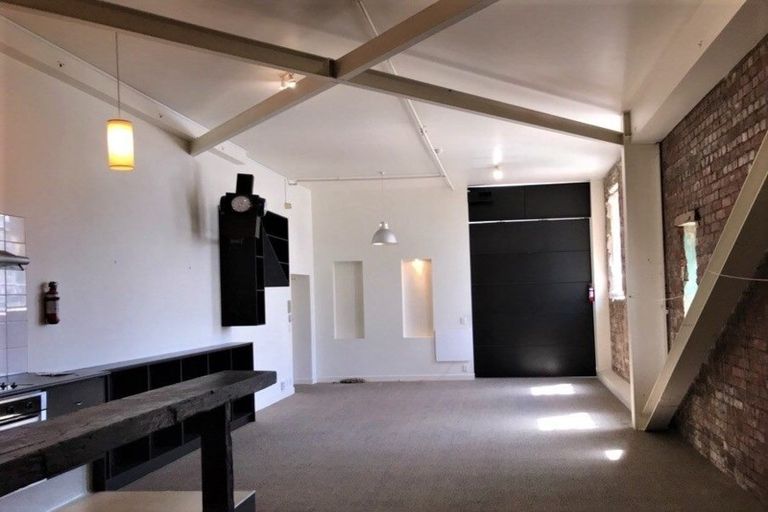 Photo of property in 2a/164 Vivian Street, Te Aro, Wellington, 6011