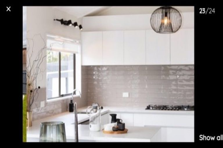 Photo of property in 2/17 Oliver Street, Point Chevalier, Auckland, 1022