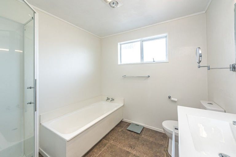 Photo of property in 19 Exeter Crescent, Springvale, Whanganui, 4501