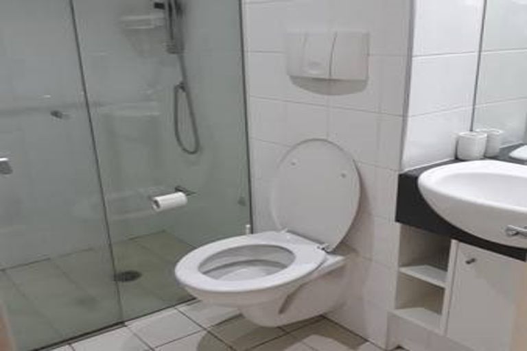 Photo of property in Sanctum Apartment, 10 Ebor Street, Te Aro, Wellington, 6011