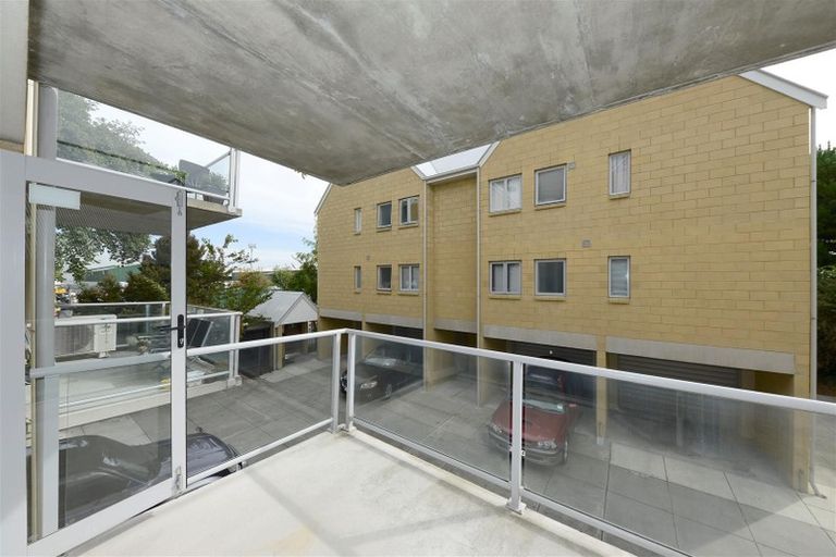 Photo of property in 2/60 Ely Street, Christchurch Central, Christchurch, 8013