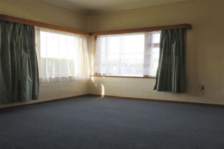 Photo of property in 74 Broughton Street, Gore, 9710