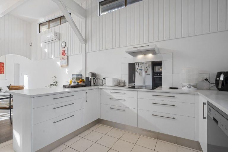 Photo of property in 1 Whitford Park Road, Whitford, Howick, 2571