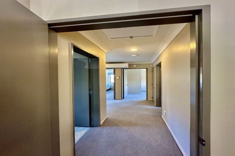 Photo of property in 20a Gifford Grove, Churton Park, Wellington, 6037