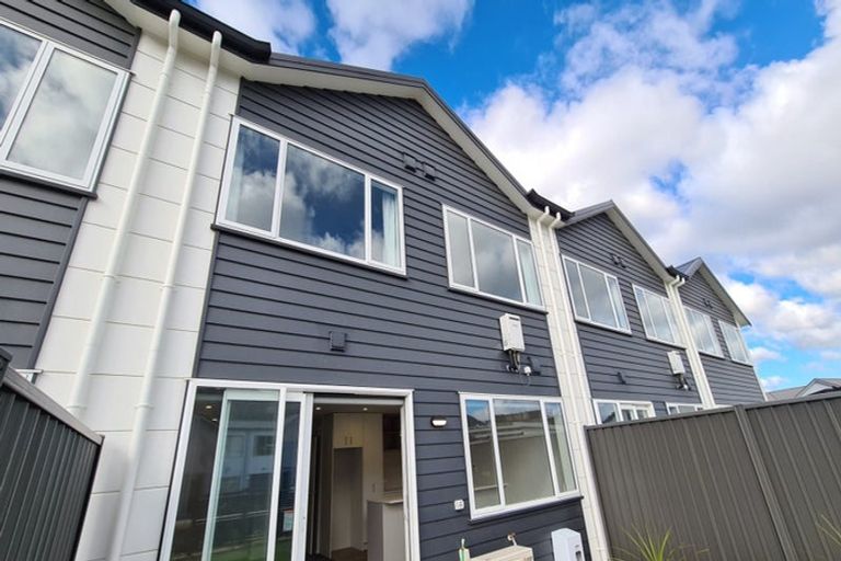 Photo of property in 15 Kamana Way, Kenepuru, Porirua, 5022