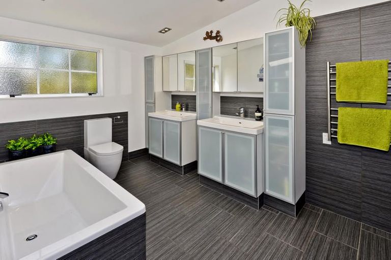 Photo of property in 20 Waitoki Road, Waitoki, Kaukapakapa, 0871