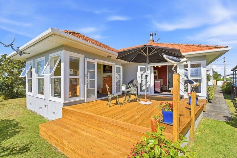 Photo of property in 19 Stark Street, Durie Hill, Whanganui, 4500