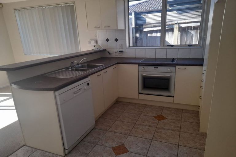 Photo of property in 17/11 Carlos Drive, Flat Bush, Auckland, 2016