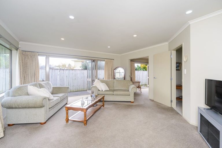Photo of property in 21 Murphy Court, Highbury, Palmerston North, 4412