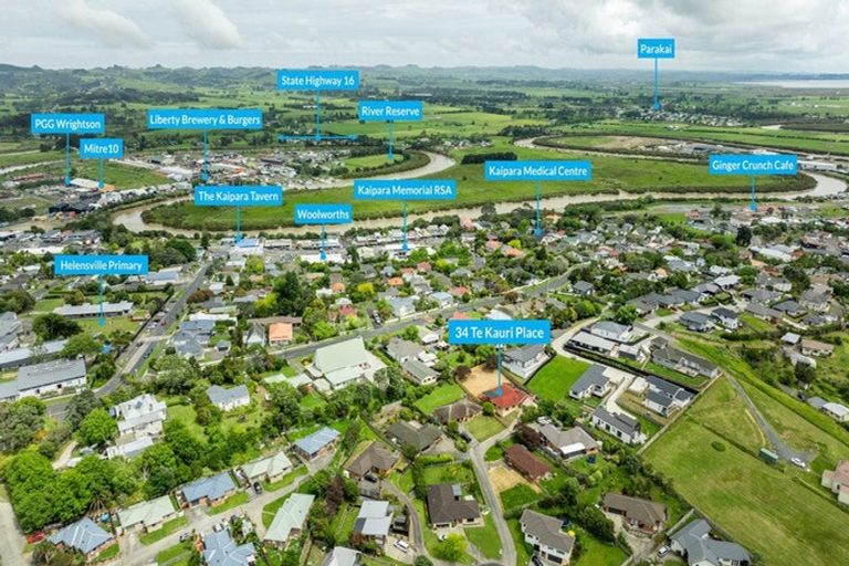 Photo of property in 34 Te Kauri Place, Helensville, 0800