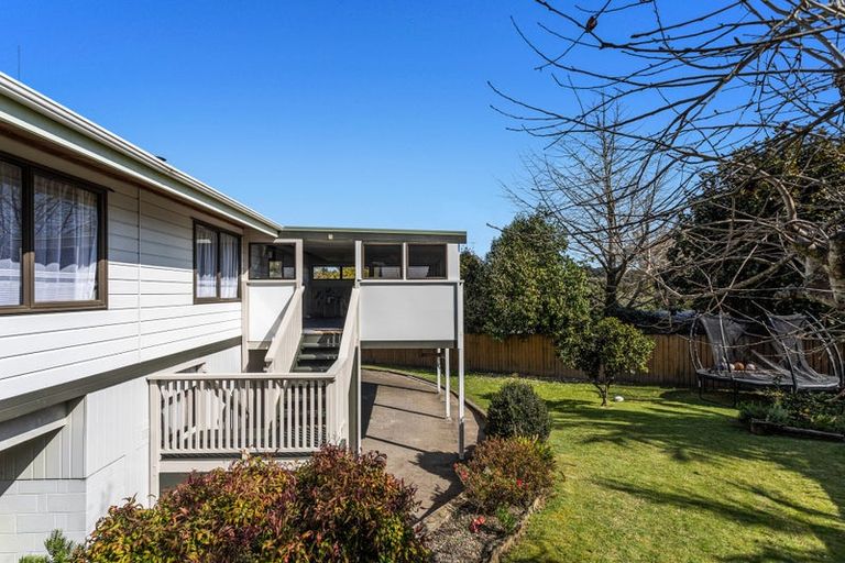 Photo of property in 2 Windsor Rise, Whakatane, 3120