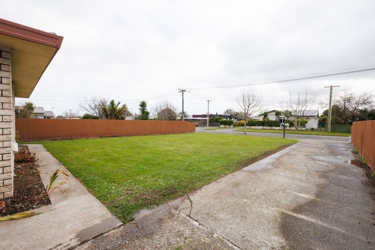 Photo of property in 15 Carthew Street, Feilding, 4702