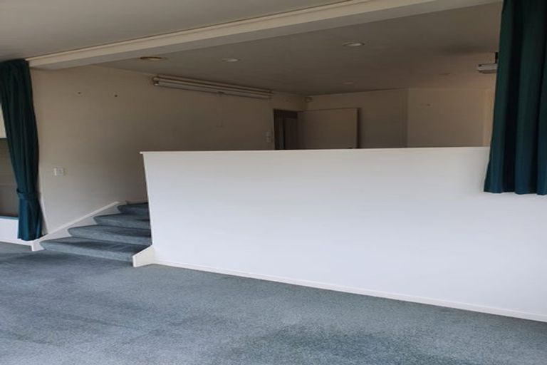 Photo of property in 31a Nalanda Crescent, Broadmeadows, Wellington, 6035