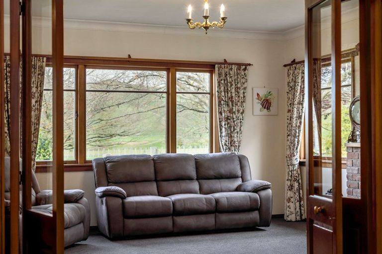 Photo of property in 1034 Waitahora Road, Waitahora, Dannevirke, 4971