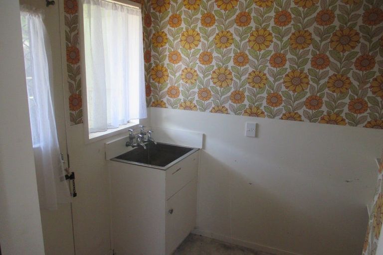 Photo of property in 17a Churchill Avenue, Hokowhitu, Palmerston North, 4410