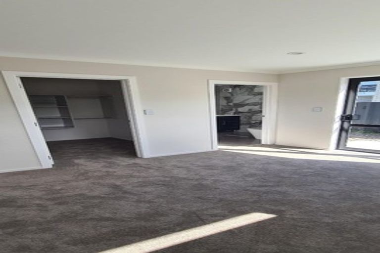 Photo of property in 10b Cambridge Road, Manurewa, Auckland, 2102