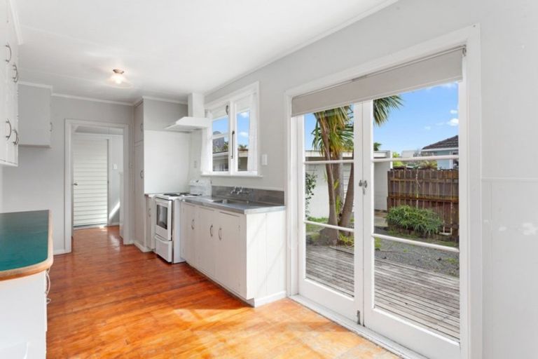 Photo of property in 38 Apanui Avenue, Whakatane, 3120