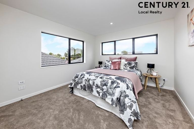 Photo of property in 2b Bunnythorpe Road, Papakura, 2110