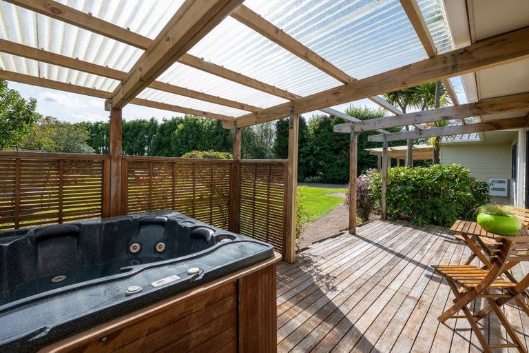 Photo of property in 1201 Oturoa Road, Hamurana, Rotorua, 3072